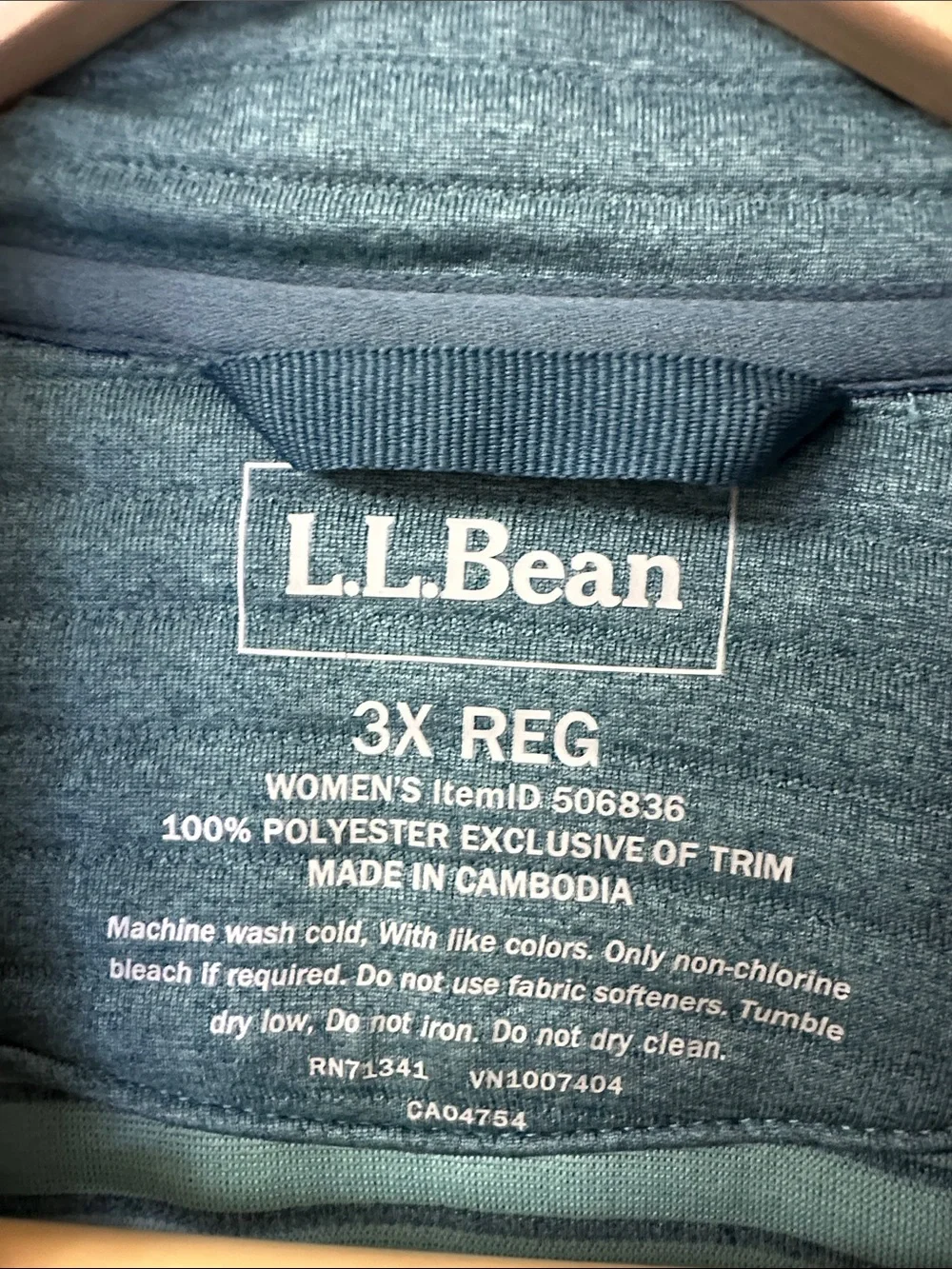 L.L. Bean 3X Women’s Airlight Knit Pullover, Snap, Excellent Like-New Condition! - Picture 8 of 9